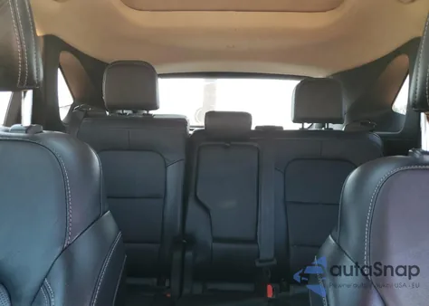 2020 Ford Escape Titanium z USA, uszkodzony, nr VIN 1FMCU0DZ3LUC29663